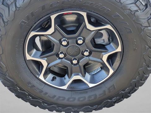 Used 2023 Jeep Wrangler Rubicon AWD/4WD image 24