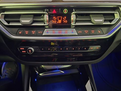 Used 2023 BMW X3 xDrive30i w/ Premium Package image 17