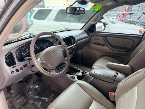 Used 2005 Toyota Sequoia Limited image 8
