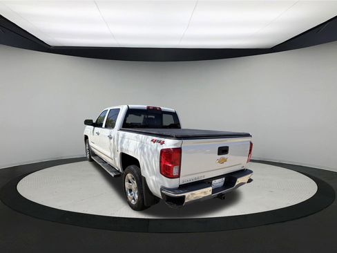 Used 2018 Chevrolet Silverado 1500 LTZ w/ Sport Package AWD/4WD image 5