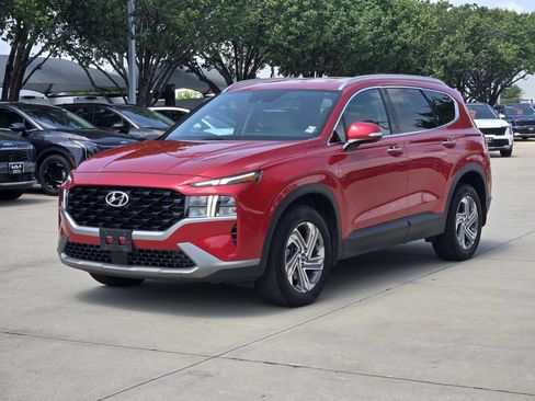 Used 2023 Hyundai Santa Fe SEL FWD image 2