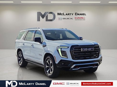 Used 2026 GMC Yukon AT4 Ultimate w/ LPO, Floor Liner Package image 1