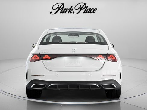 Used 2026 Mercedes-Benz E 350 4MATIC Sedan image 17