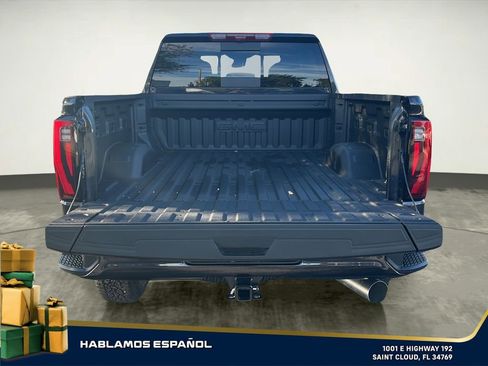 New 2026 GMC Sierra 2500 Denali w/ Denali Reserve Package image 14