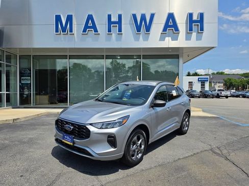 Certified 2024 Ford Escape ST-Line w/ Tech Pack #1 AWD/4WD image 2