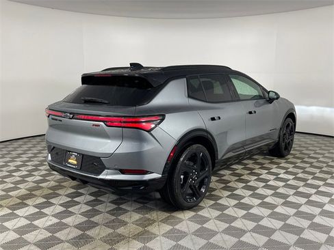 New 2026 Chevrolet Equinox EV RS image 21