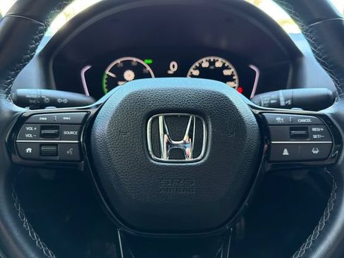 Certified 2025 Honda Civic Sport image 26