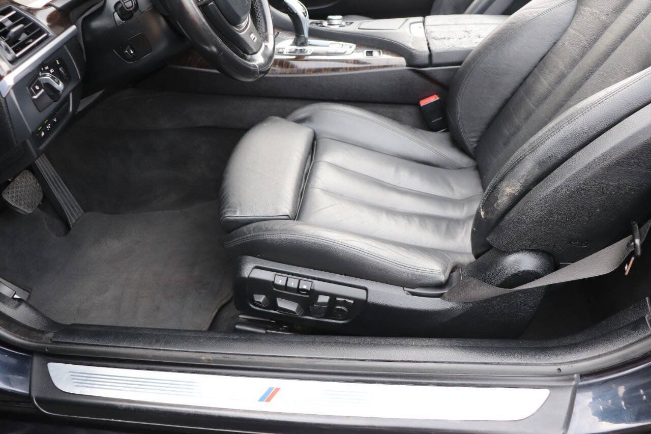 Used 2012 BMW 640i Convertible RWD image 27