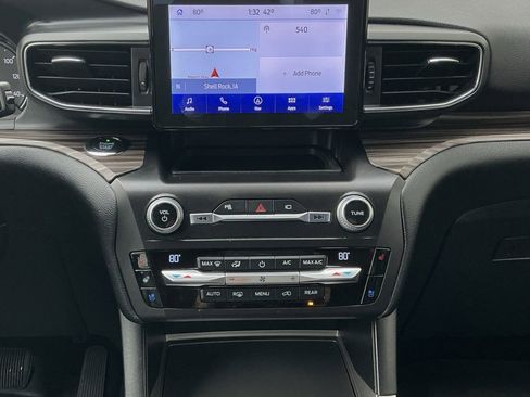 Used 2020 Ford Explorer Limited image 13