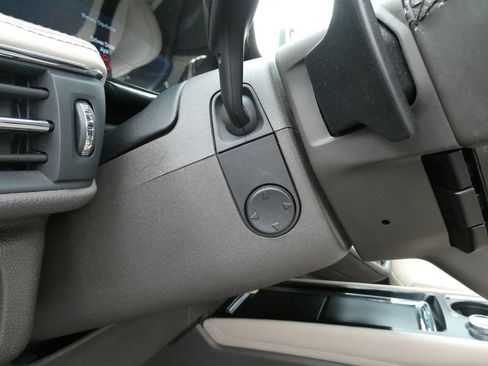 Used 2022 Lincoln Corsair Reserve FWD image 25