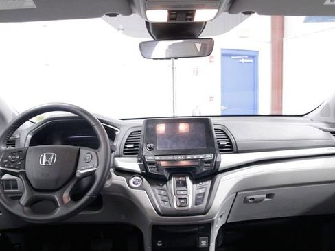 Certified 2024 Honda Odyssey EX-L image 17