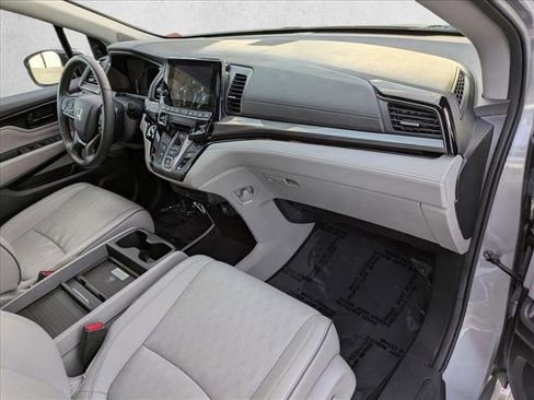 Used 2024 Honda Odyssey Elite image 23