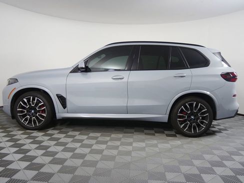 Used 2025 BMW X5 xDrive40i w/ M Sport Package image 6