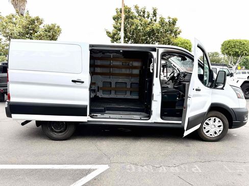 Used 2023 Ford Transit 250 Low Roof w/ Exterior Upgrade Package RWD image 15