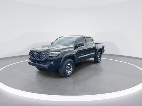 Used 2023 Toyota Tacoma TRD Off-Road image 4