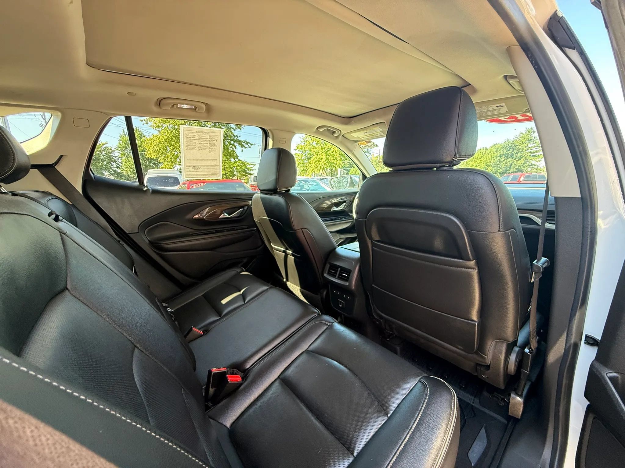 Used 2019 GMC Terrain Denali w/ Advanced Safety Package AWD/4WD image 10