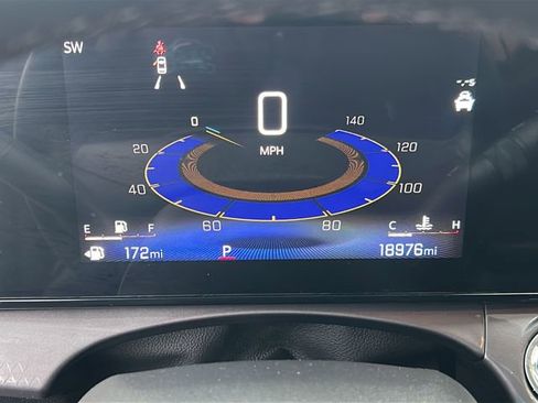 Used 2025 Chevrolet Trax ACTIV w/ Driver Confidence Package FWD image 9