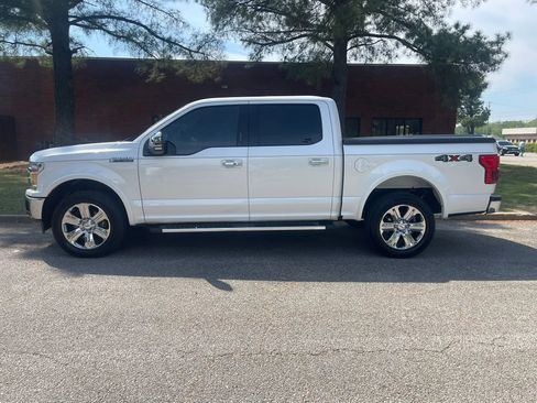 Used 2018 Ford F150 Lariat image 2