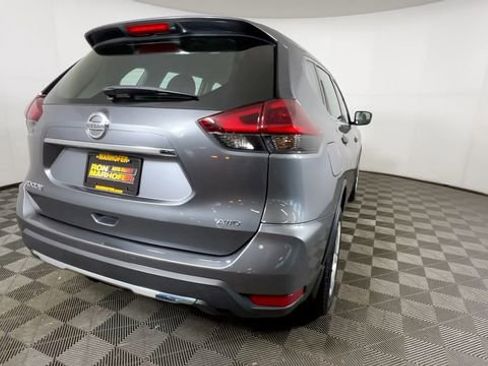 Used 2020 Nissan Rogue S AWD/4WD image 5