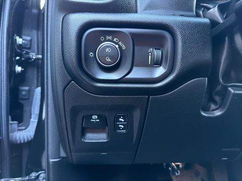Used 2022 RAM 1500 Big Horn image 23