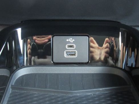 Used 2025 Ford Mustang Mach-E Select w/ Comfort Package Lite image 42