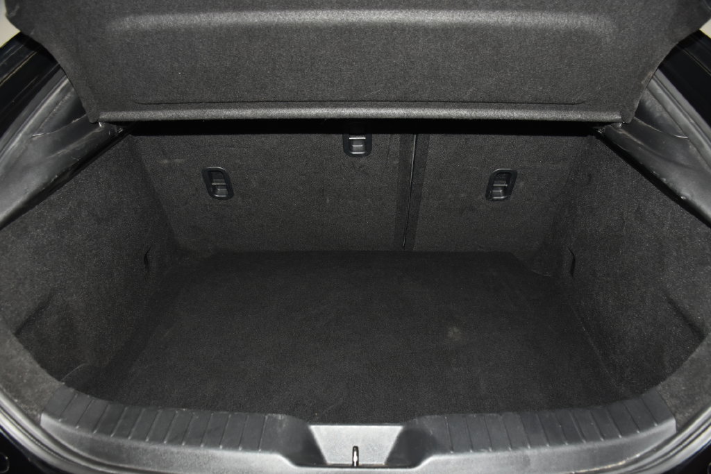 Used 2024 MAZDA MAZDA3 s FWD image 29