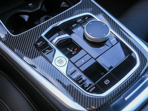 New 2026 BMW X5 M60i w/ Climate Comfort Package image 16