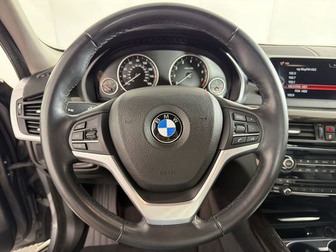 Used 2015 BMW X5 xDrive50i AWD/4WD image 18