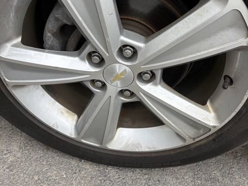 Used 2016 Chevrolet Cruze LT w/ Sun, Sound and Sport Package image 7