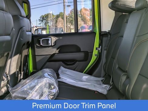 New 2025 Jeep Gladiator High Tide image 27