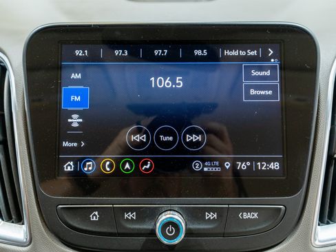 Used 2023 Chevrolet Malibu LT FWD image 18