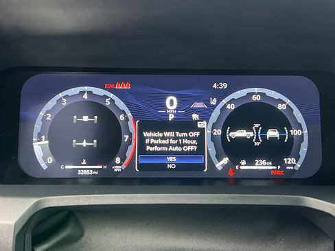 Used 2024 Toyota Tacoma TRD Off-Road image 15