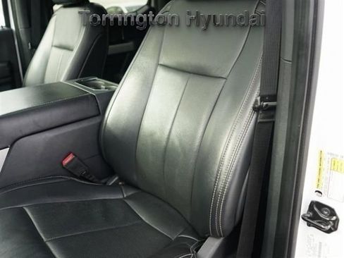 Used 2022 Ford F350 Lariat w/ Lariat Ultimate Package image 26