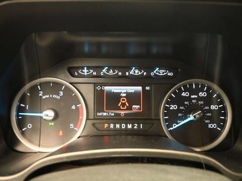 Used 2019 Ford F350 XLT w/ XLT Premium Package AWD/4WD image 14