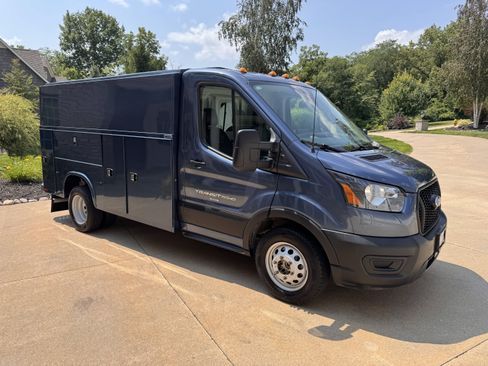 Used 2025 Ford Transit 350 DRW RWD image 16