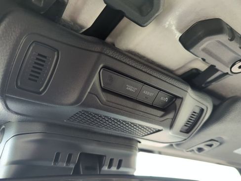 New 2025 Jeep Gladiator Sport image 30