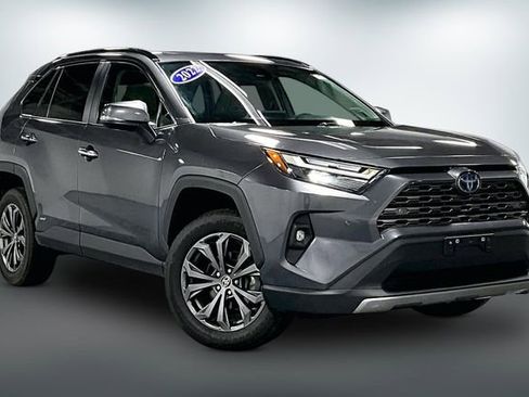 Used 2022 Toyota RAV4 Limited AWD/4WD image 1