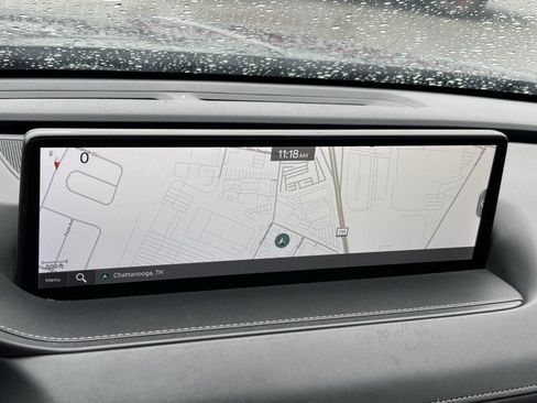 Used 2023 Genesis G80 2.5T image 8