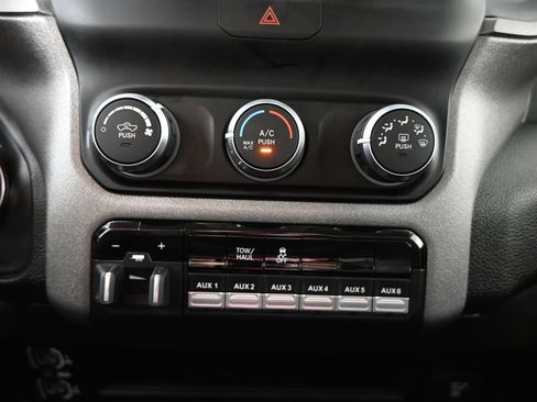 Used 2020 RAM 2500 Tradesman AWD/4WD image 29