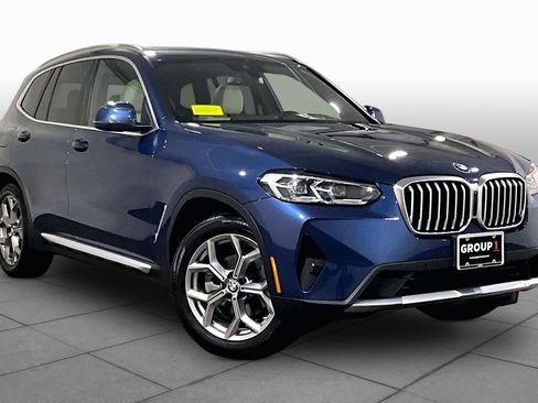 Used 2022 BMW X3 xDrive30i w/ Premium Package 2 AWD/4WD image 2