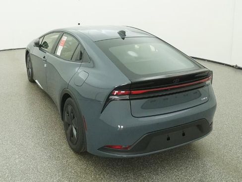 New 2026 Toyota Prius LE image 39