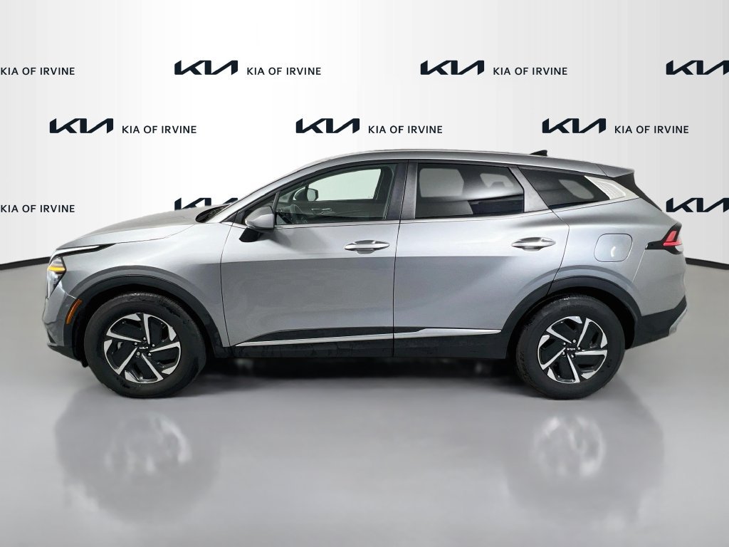 Certified 2025 Kia Sportage LX FWD image 4