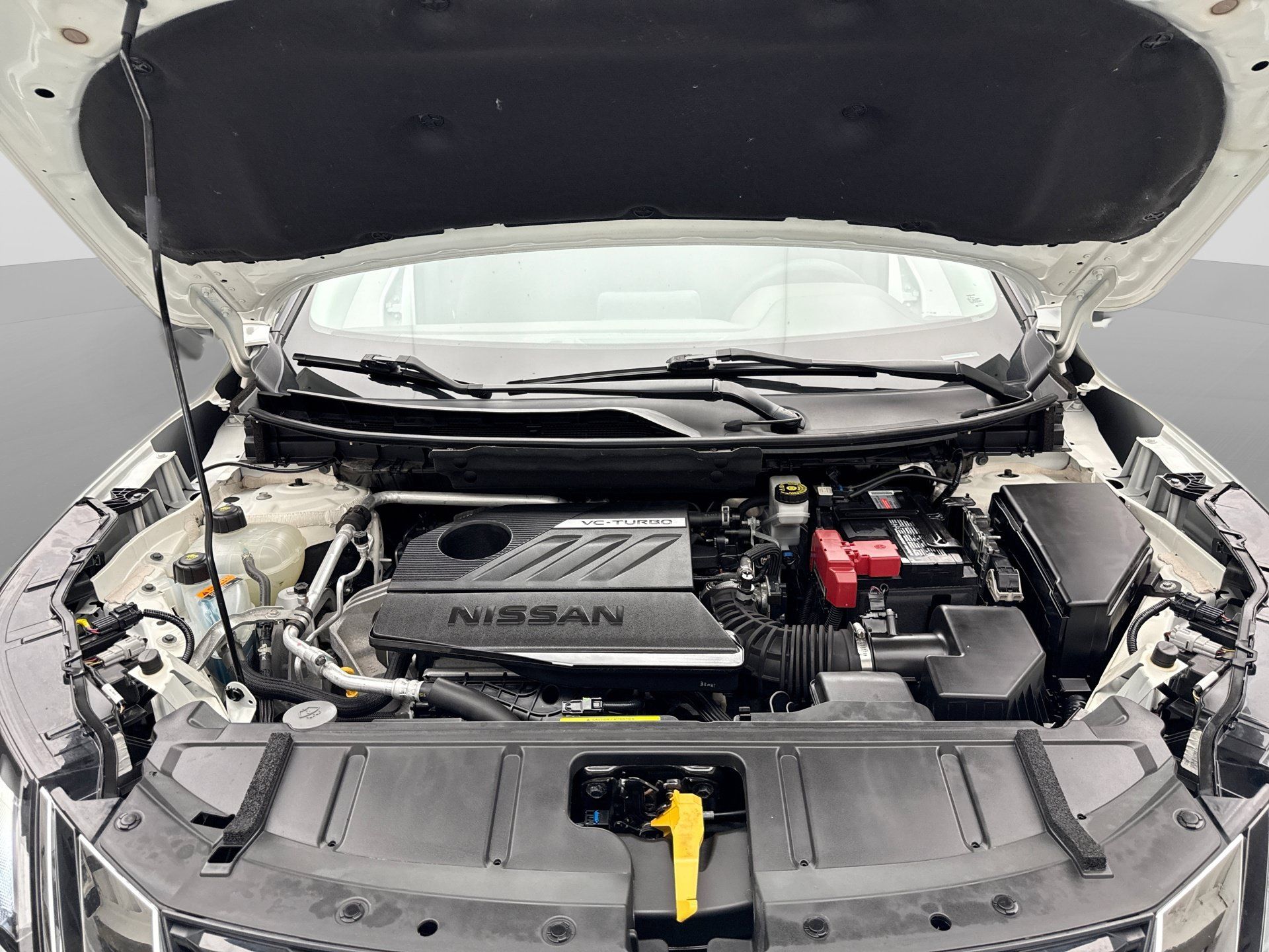 Used 2023 Nissan Rogue S AWD/4WD image 25