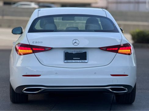 Used 2026 Mercedes-Benz C 300 Sedan image 4