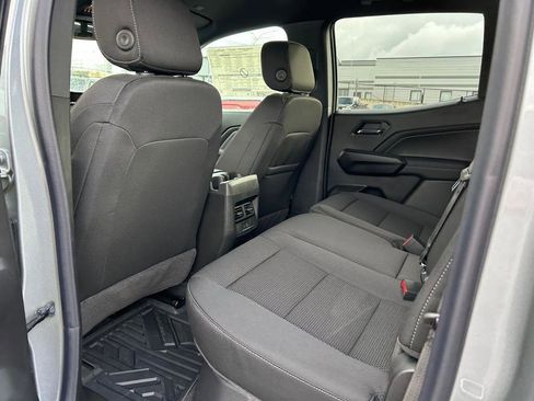 New 2026 GMC Canyon Elevation w/ Convenience Package image 8