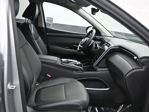 Used 2022 Hyundai Tucson Limited image 11