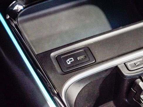 Certified 2022 Mercedes-Benz GLA 250 4MATIC image 22