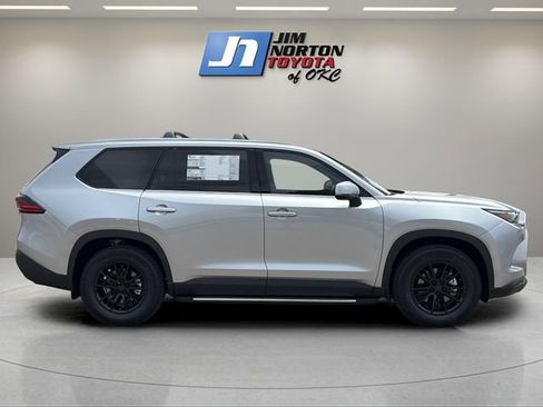 New 2026 Toyota Grand Highlander AWD image 4