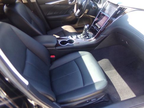 Used 2018 INFINITI Q50 Luxe w/ Essential Package (3.0T Luxe) image 37