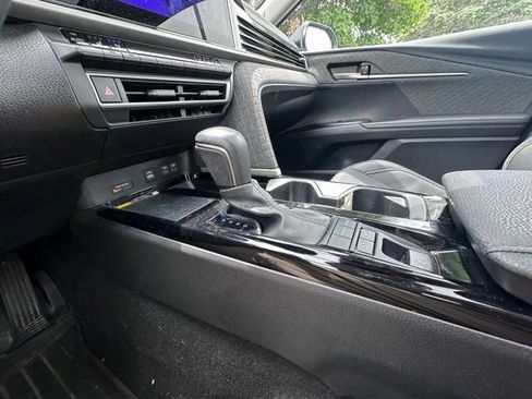 Certified 2025 Toyota Camry XLE w/ Premium Plus Package AWD/4WD image 15